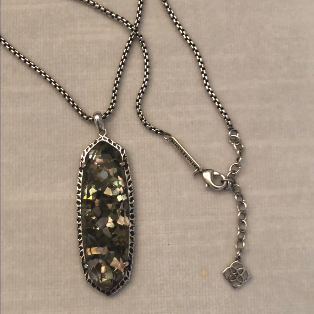 Kendra Scott Silver Pendant